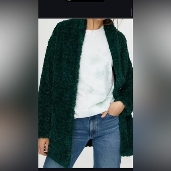 *like new* Wilfred fuzzy dark green jacket - Picture 9 of 9